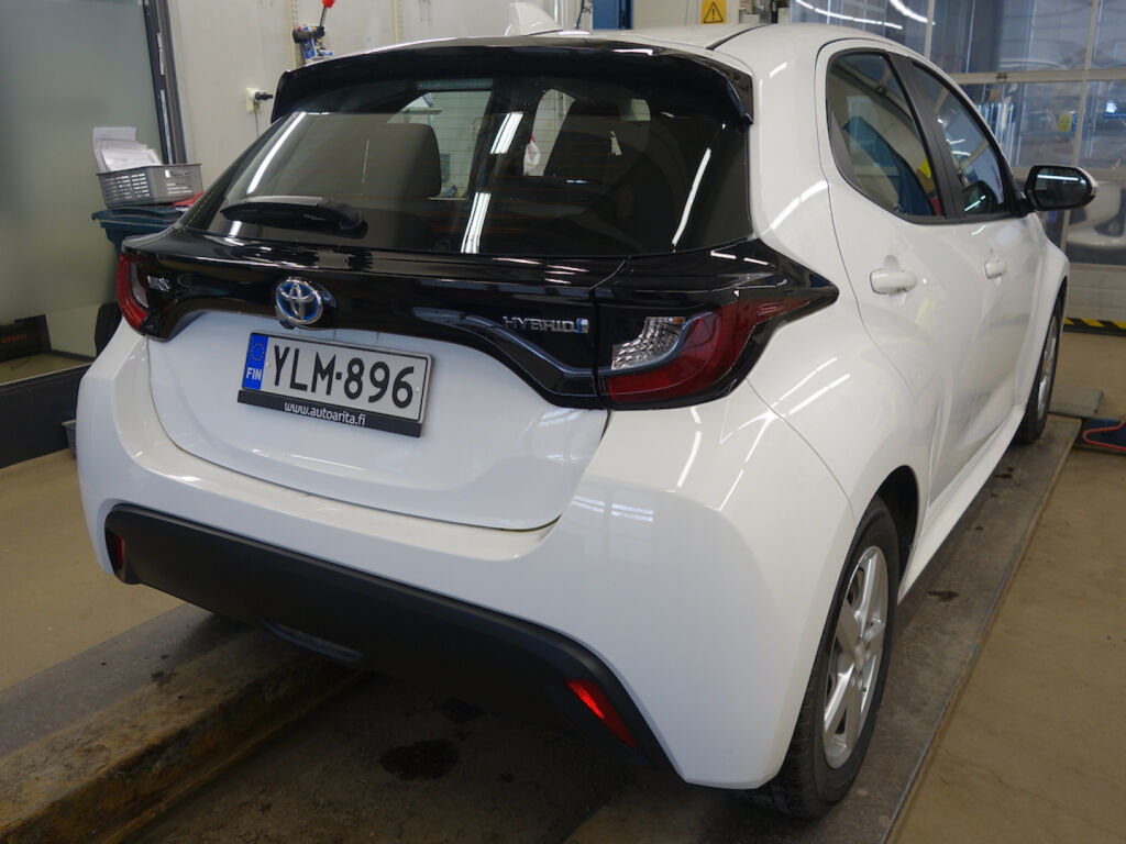 Toyota Yaris 2022 Valkoinen