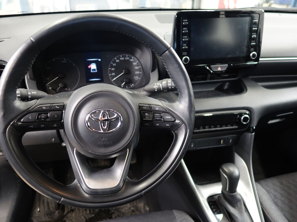Toyota Yaris 2022 Valkoinen