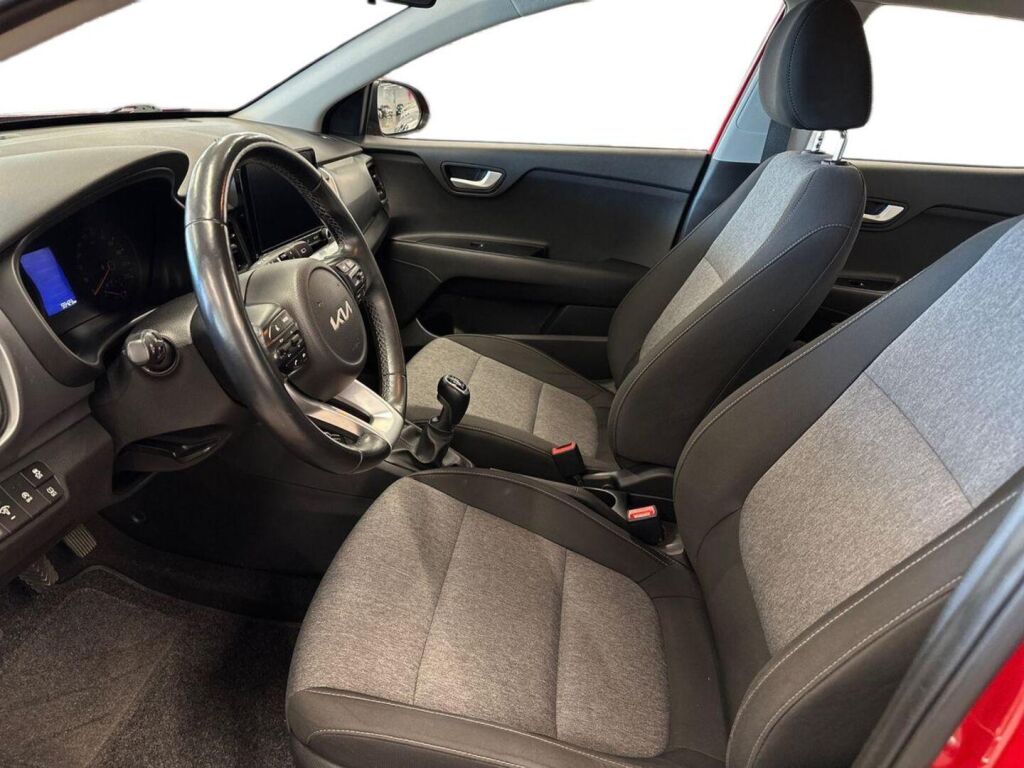 Kia Stonic 2022 Punainen
