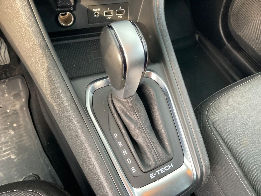 Renault Captur 2022 Metallinhohto Harmaa