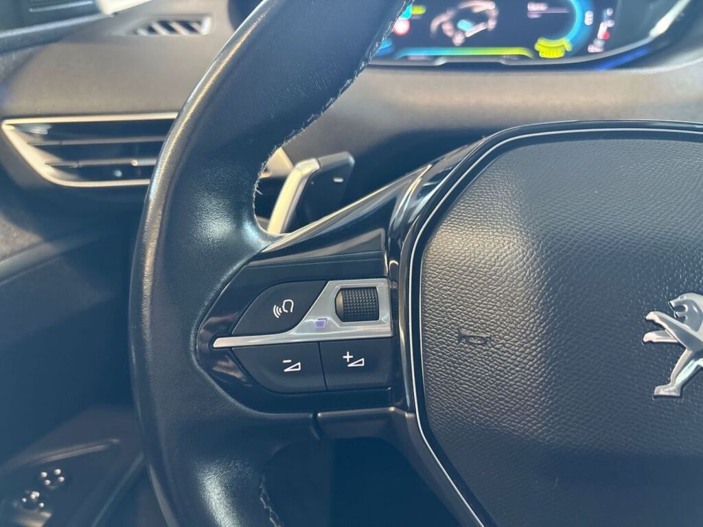 Peugeot 3008 2022 Valkoinen