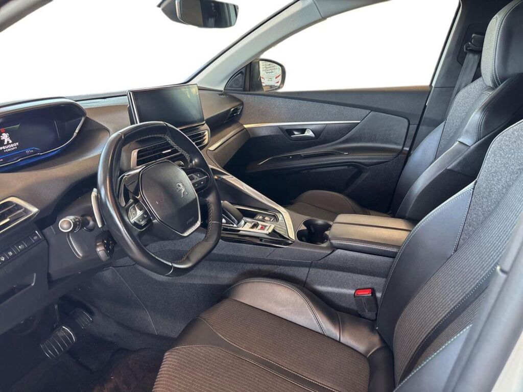 Peugeot 3008 2022 Valkoinen