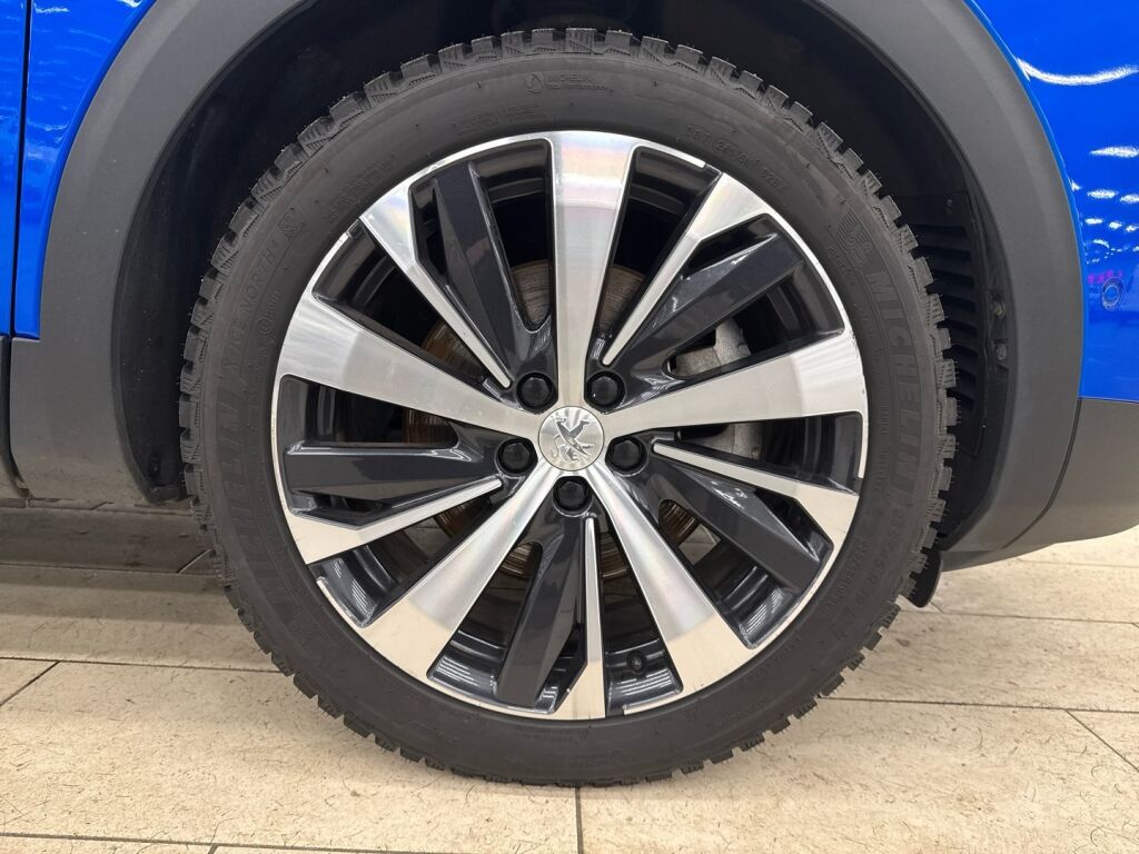 Peugeot 3008 2022 Sininen