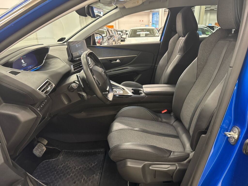 Peugeot 3008 2022 Sininen