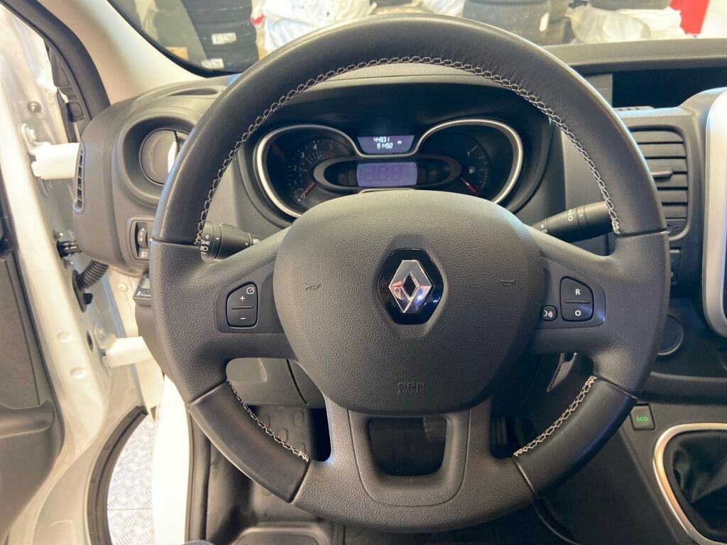 Renault Trafic 2022 Valkoinen