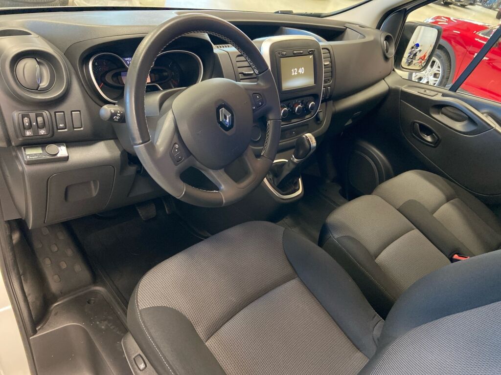 Renault Trafic 2022 Valkoinen