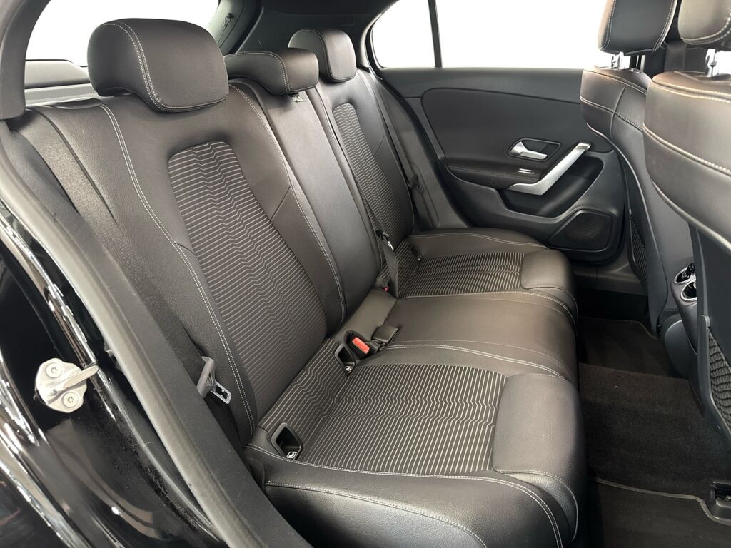Mercedes-Benz A 2019 Musta