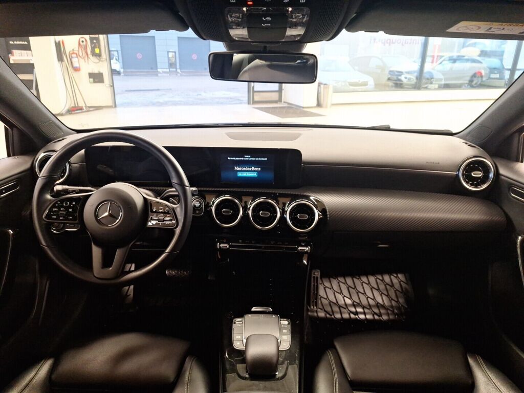 Mercedes-Benz A 2020 Musta