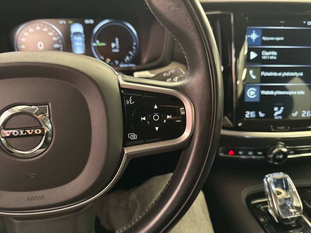 Volvo V60 2020 Harmaa