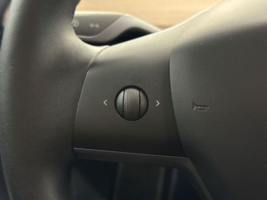 Tesla Model 3 2020 Valkoinen