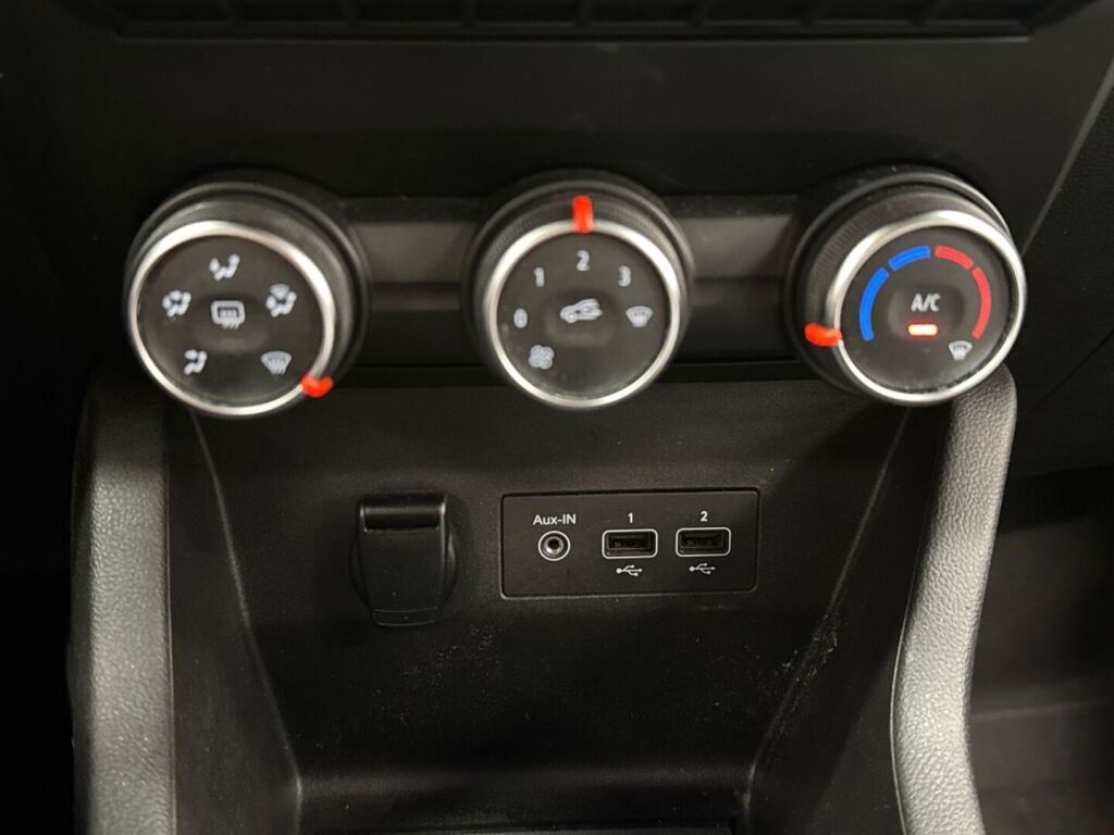 Renault Clio 2020 Valkoinen