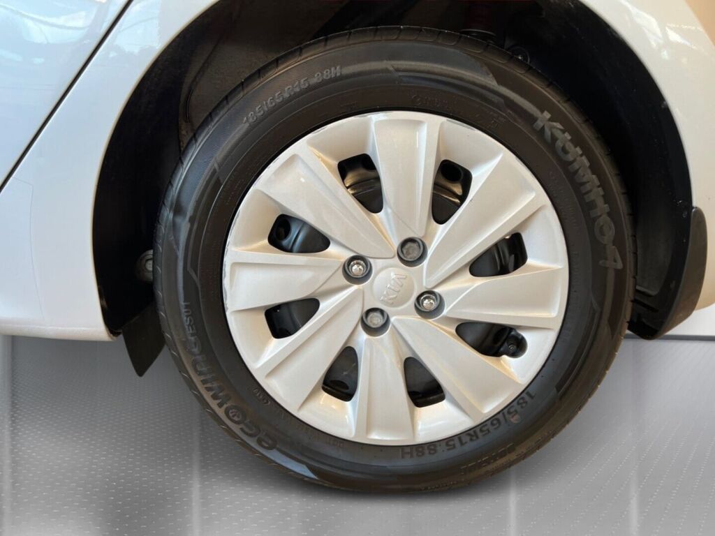 Kia Rio 2020 Hopea