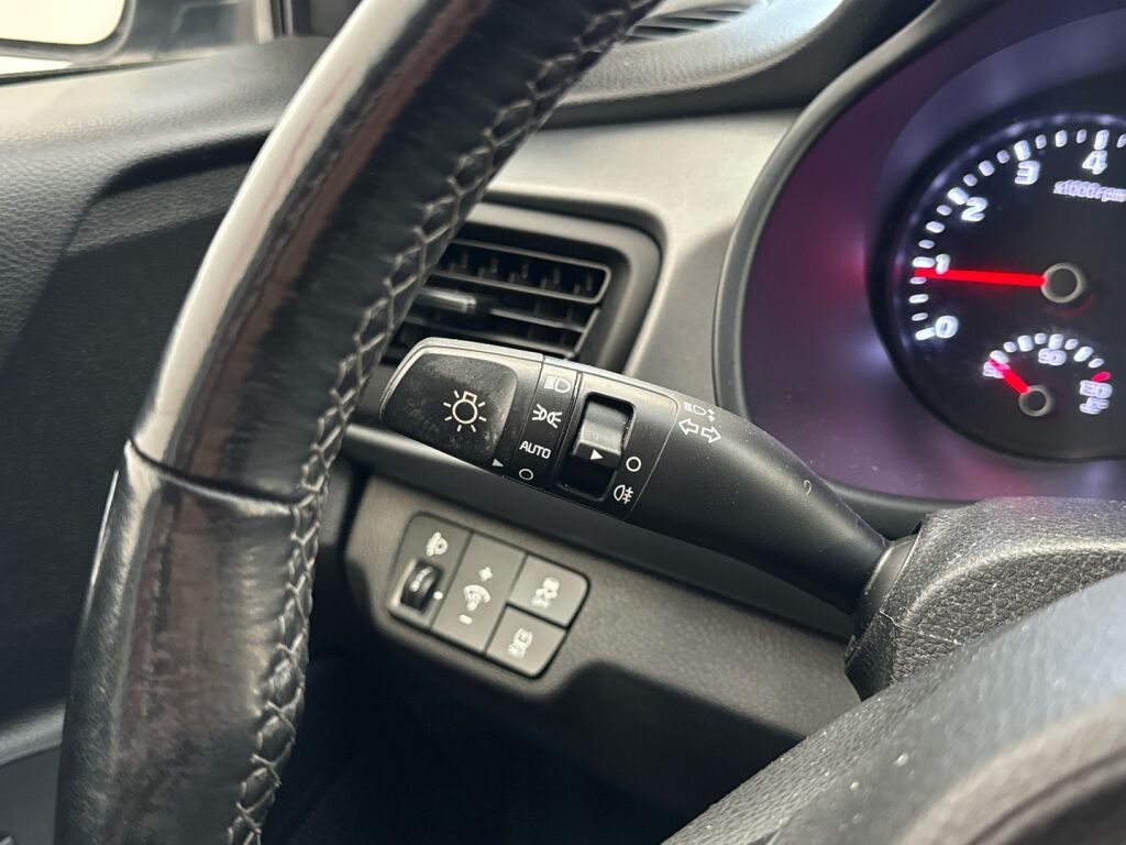 Kia Rio 2020 Sininen