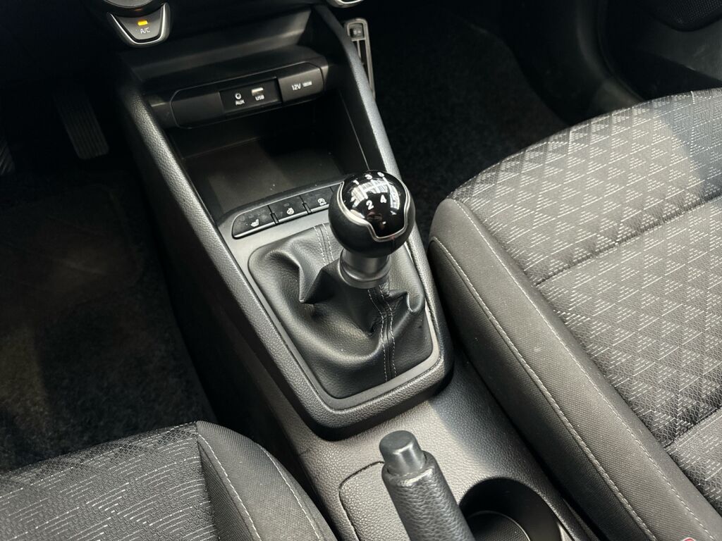 Kia Rio 2020 Sininen