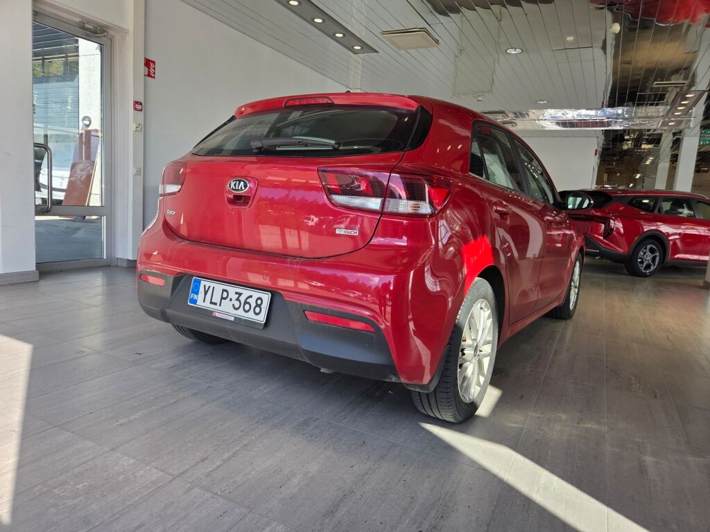 Kia Rio 2020 Punainen