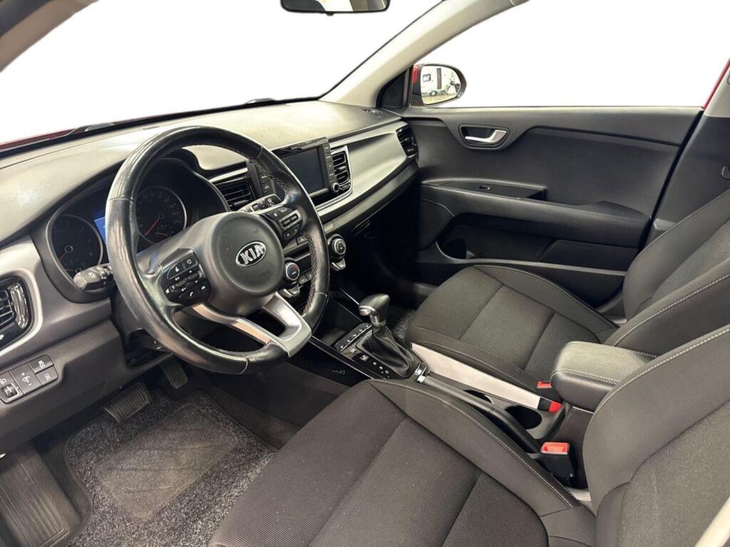 Kia Rio 2020 Punainen