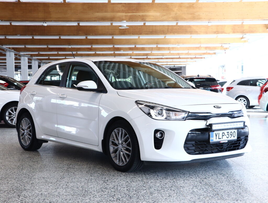 Kia Rio 2020 Valkoinen