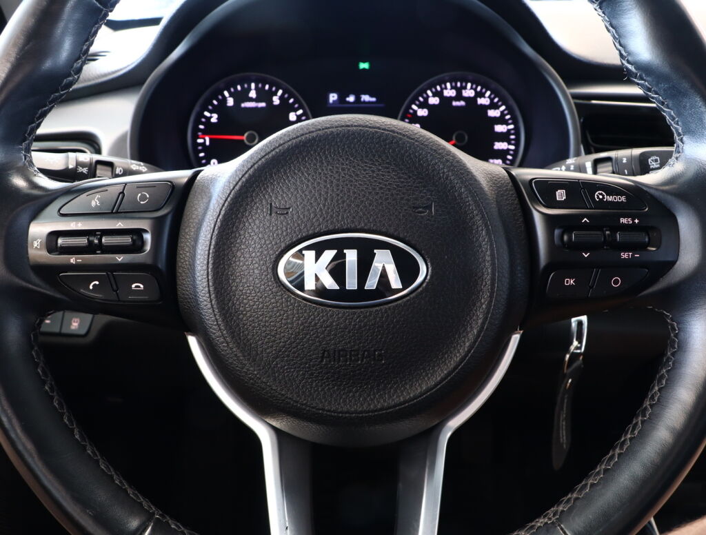 Kia Rio 2020 Valkoinen