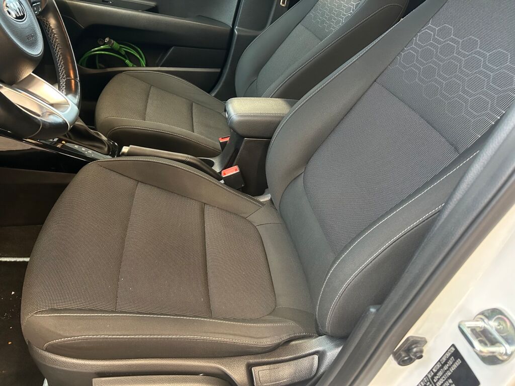 Kia Rio 2020 Valkoinen