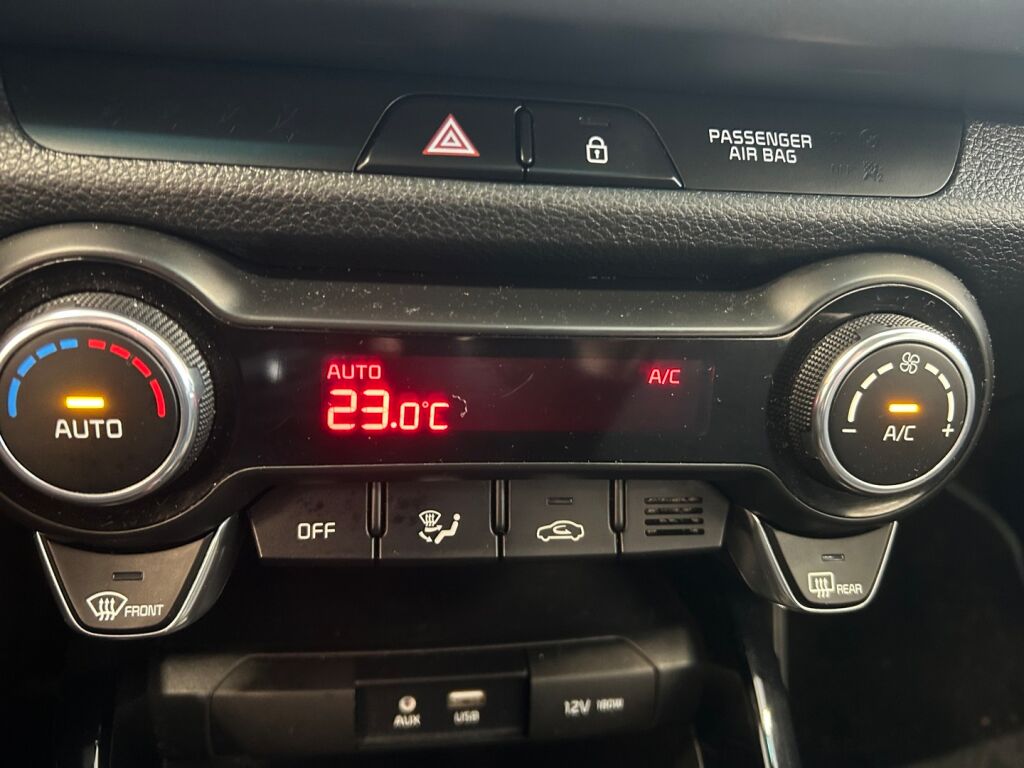 Kia Rio 2020 Valkoinen