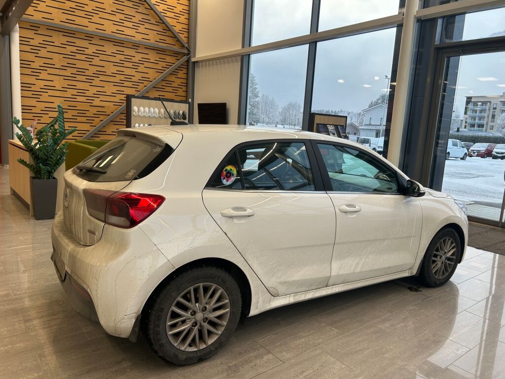 Kia Rio 2020 Valkoinen