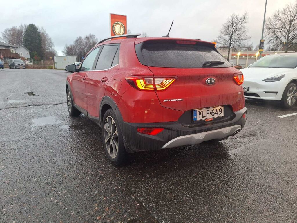 Kia Stonic 2020 Punainen