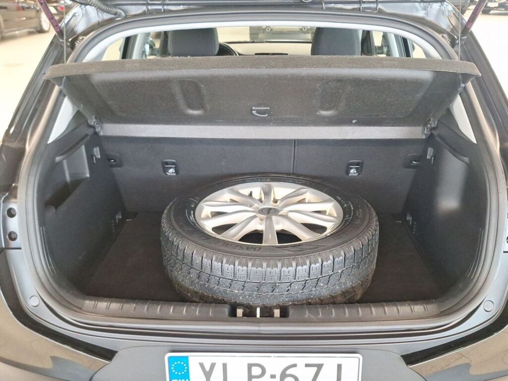 Kia Stonic 2020 Musta