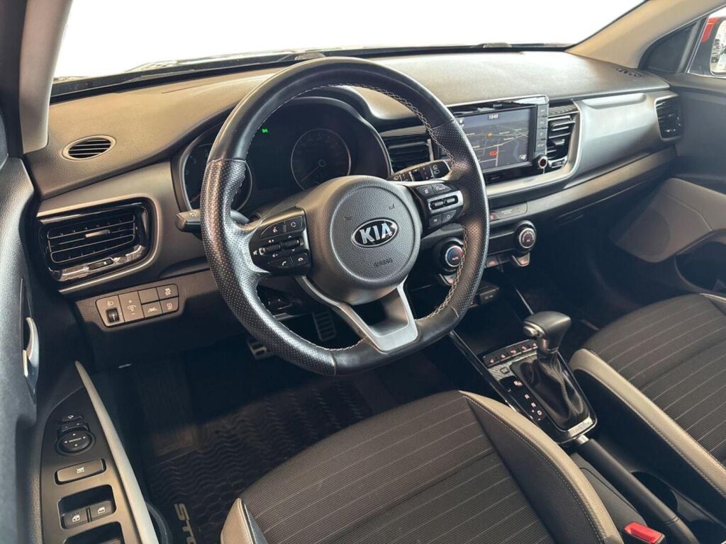 Kia Stonic 2020 Harmaa