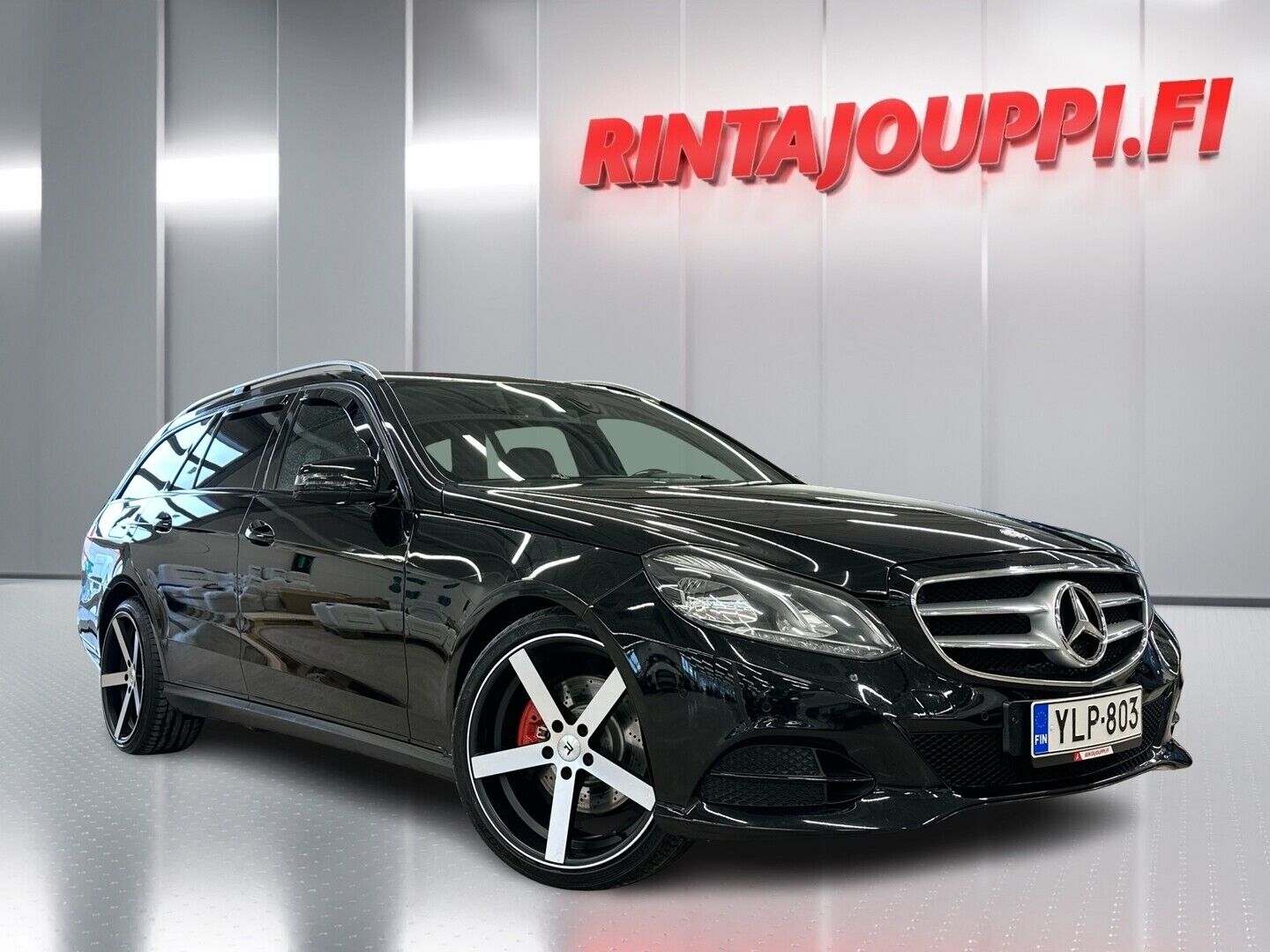 Mercedes-Benz E