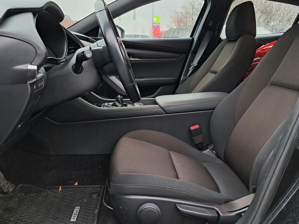 Mazda Mazda3 2020 Musta