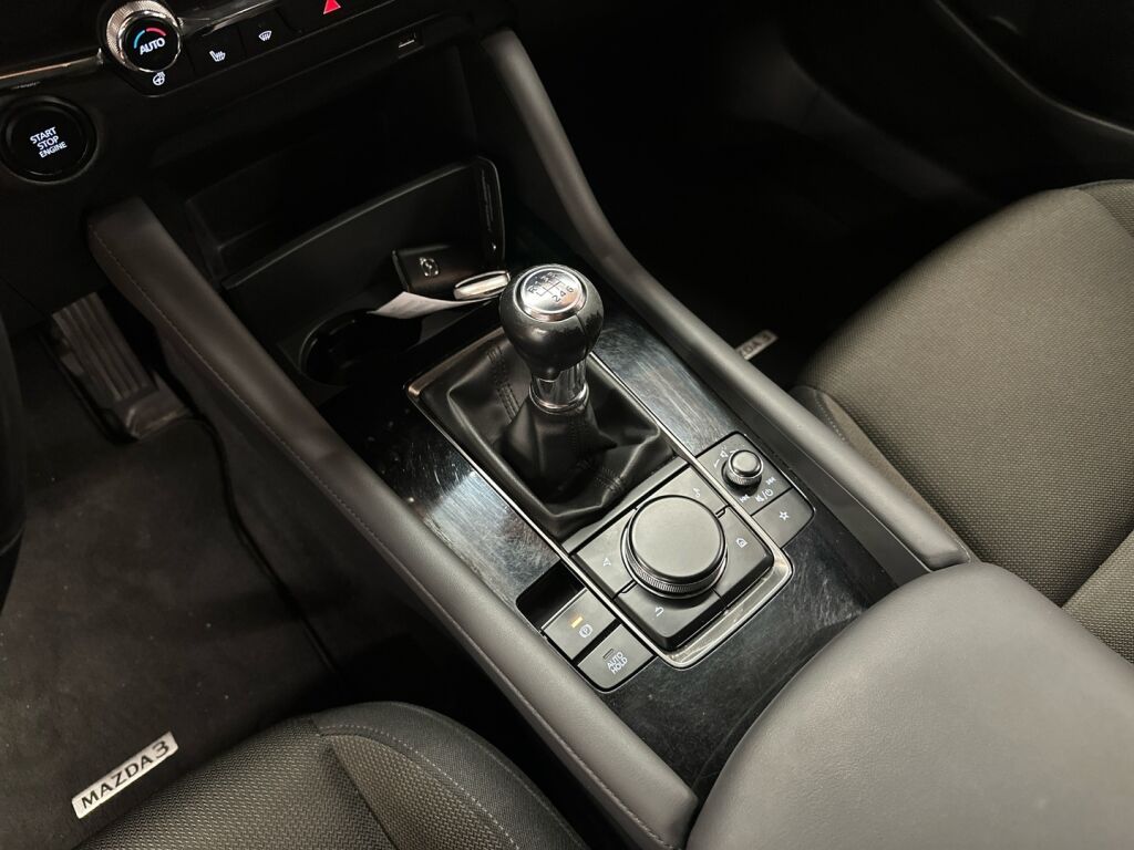 Mazda Mazda3 2020 Musta