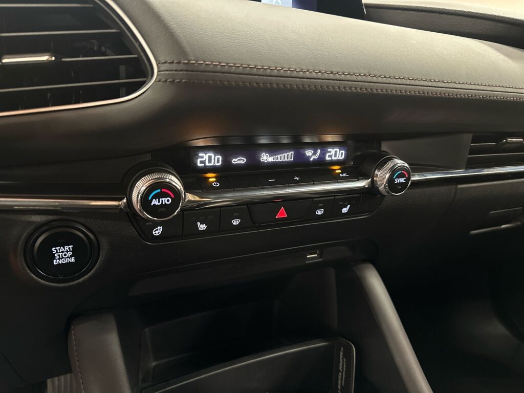 Mazda Mazda3 2020 Musta