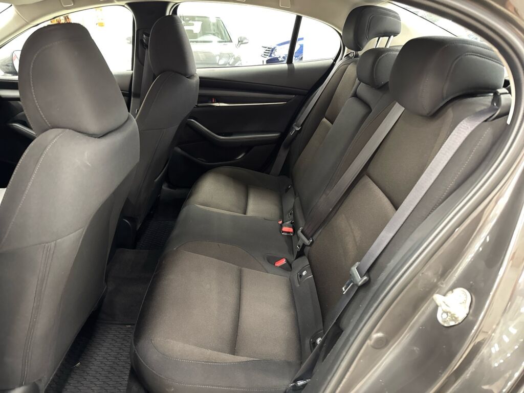 Mazda Mazda3 2020 Harmaa