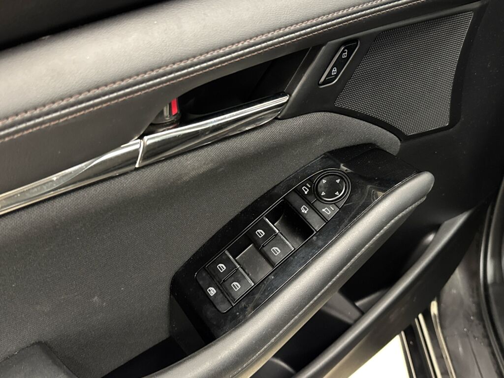 Mazda Mazda3 2020 Harmaa