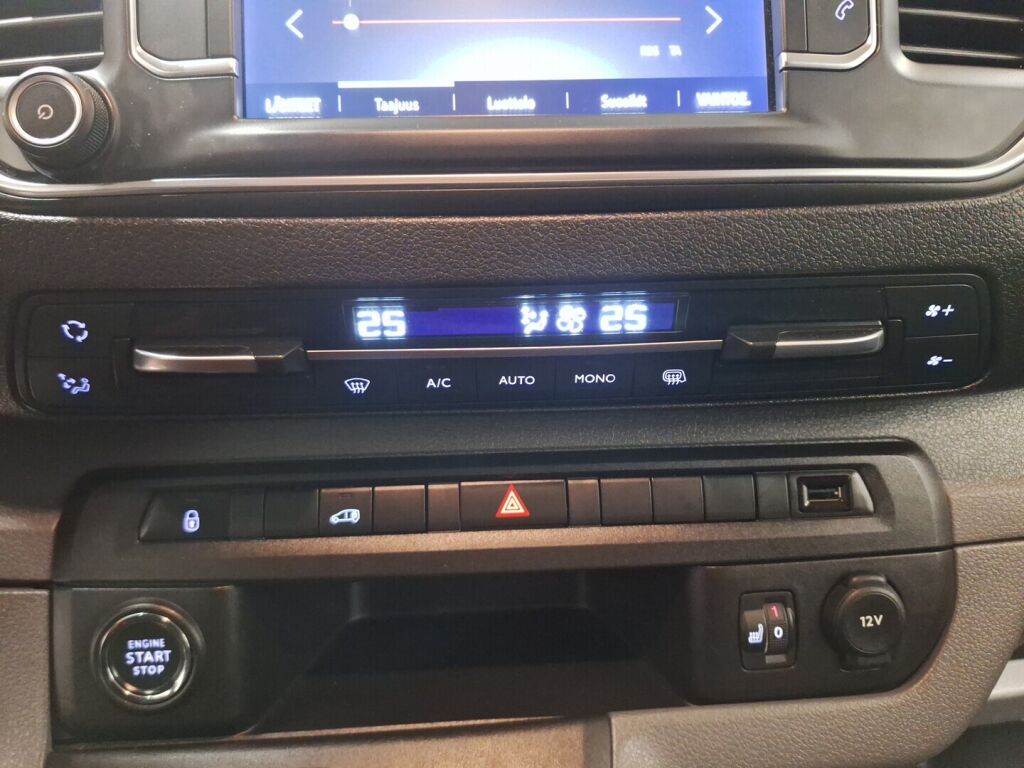 Opel Vivaro 2020 Musta