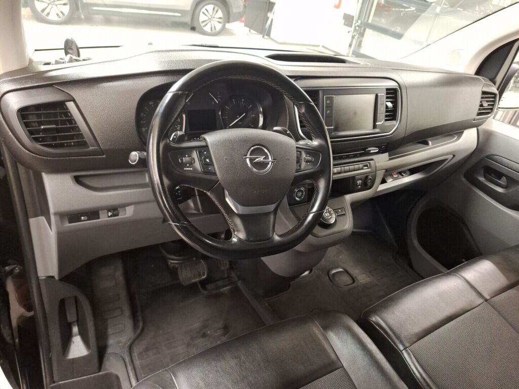 Opel Vivaro 2020 Musta