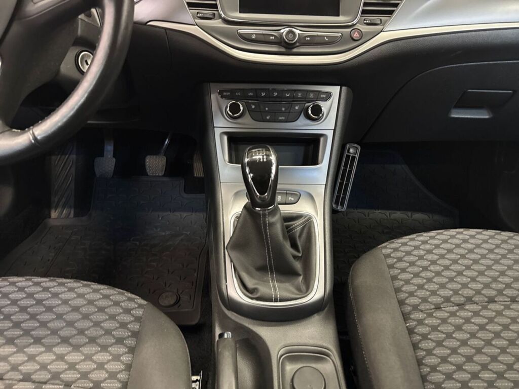 Opel Astra 2020 Harmaa
