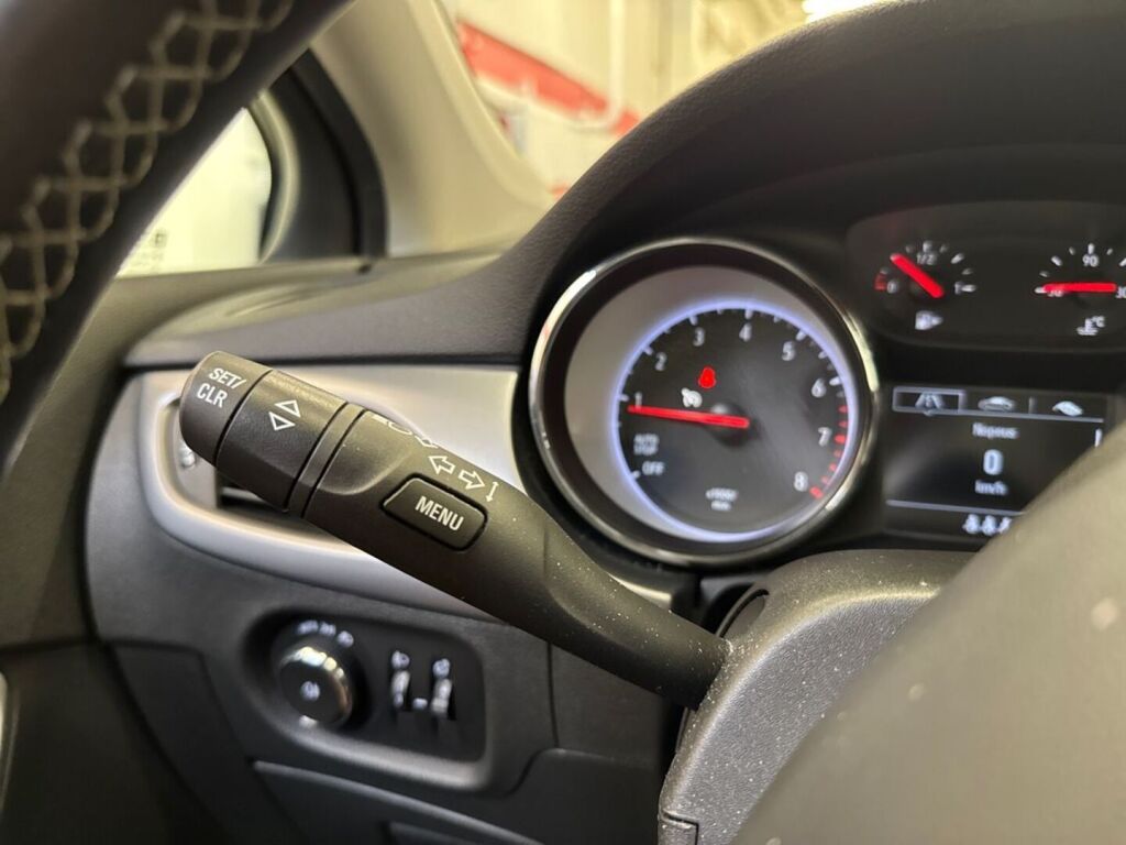 Opel Astra 2020 Harmaa
