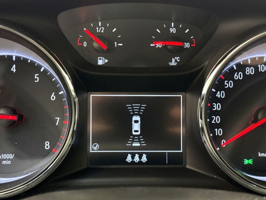 Opel Astra 2020 Harmaa