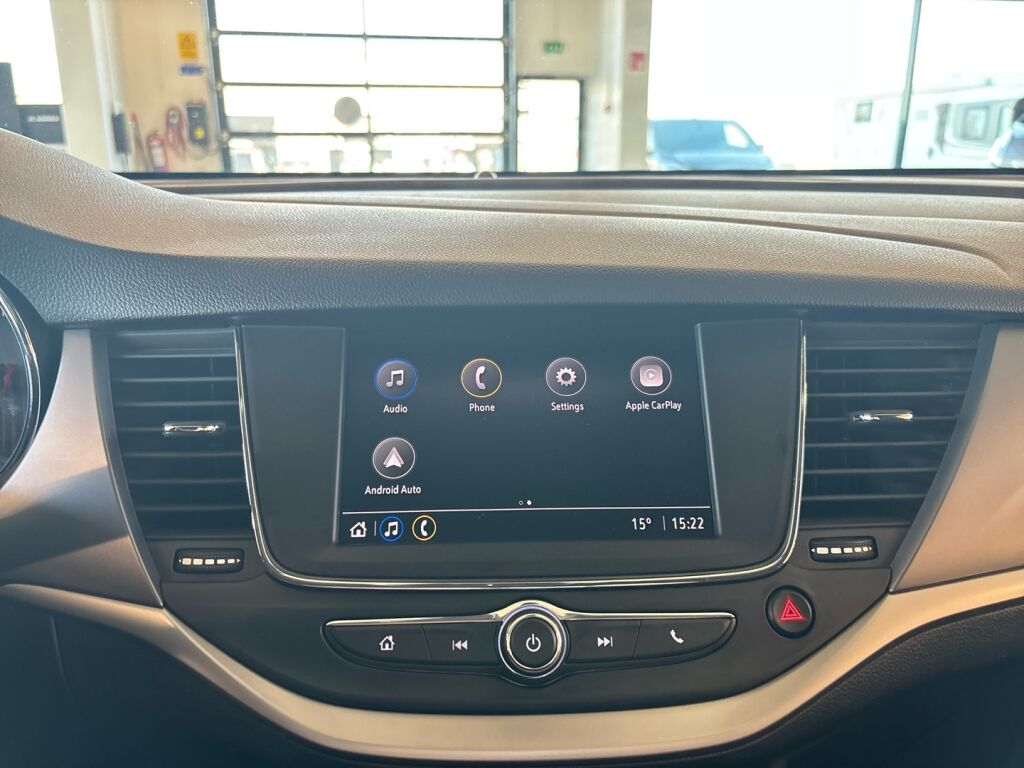 Opel Astra 2020 Hopea