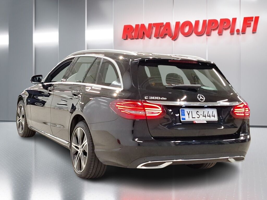 Mercedes-Benz C 2020 Musta