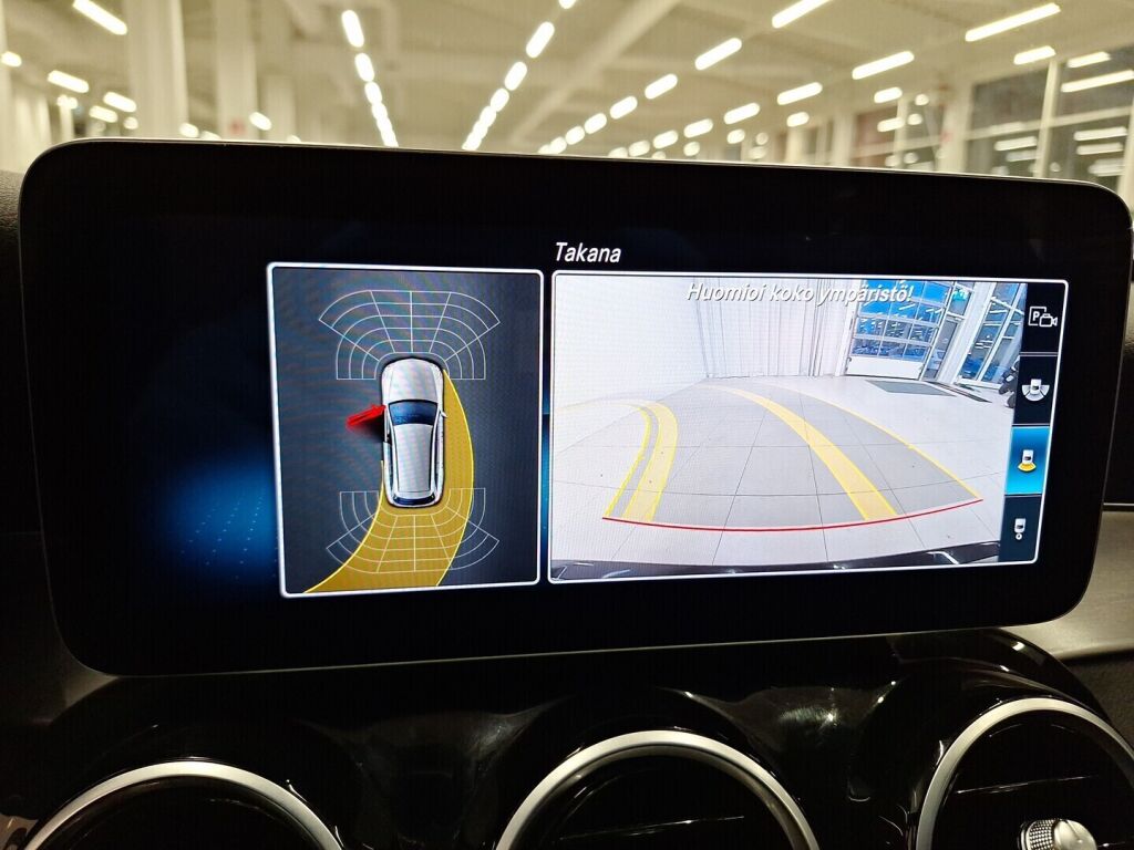 Mercedes-Benz C 2020 Musta