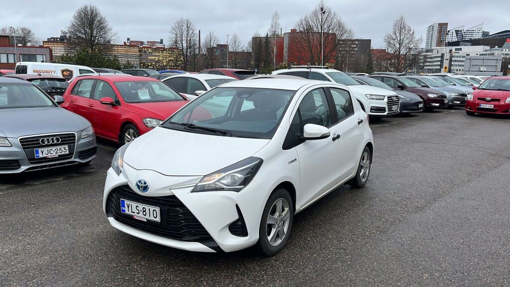 Toyota Yaris 2020 Valkoinen