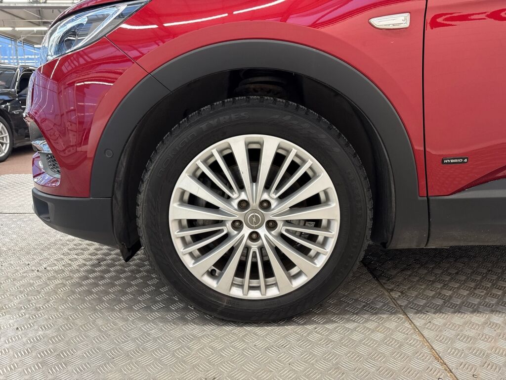 Opel Grandland X 2020 Punainen