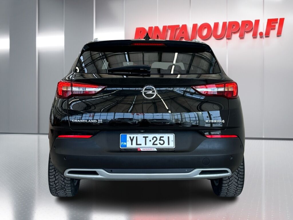 Opel Grandland X 2020 Musta