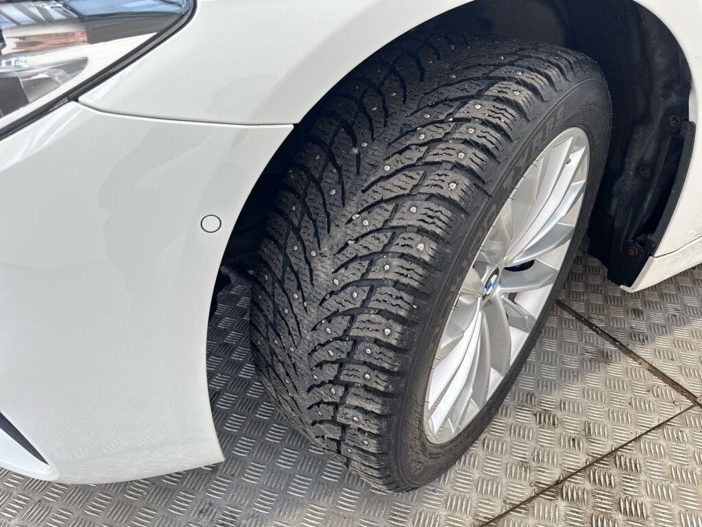 BMW 530 2020 Valkoinen