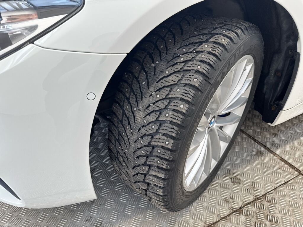 BMW 530 2020 Valkoinen