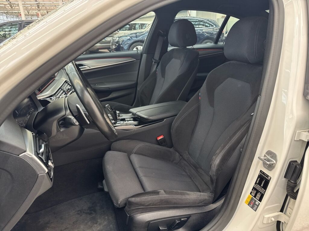 BMW 530 2020 Valkoinen
