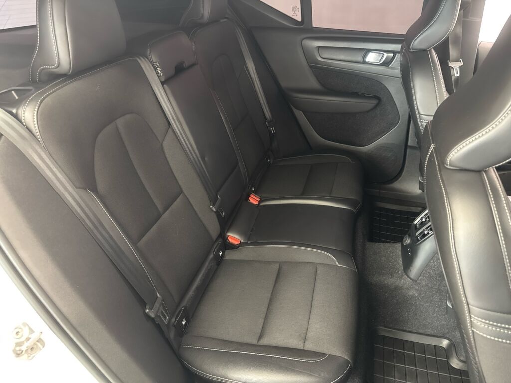 Volvo XC40 2020 Valkoinen