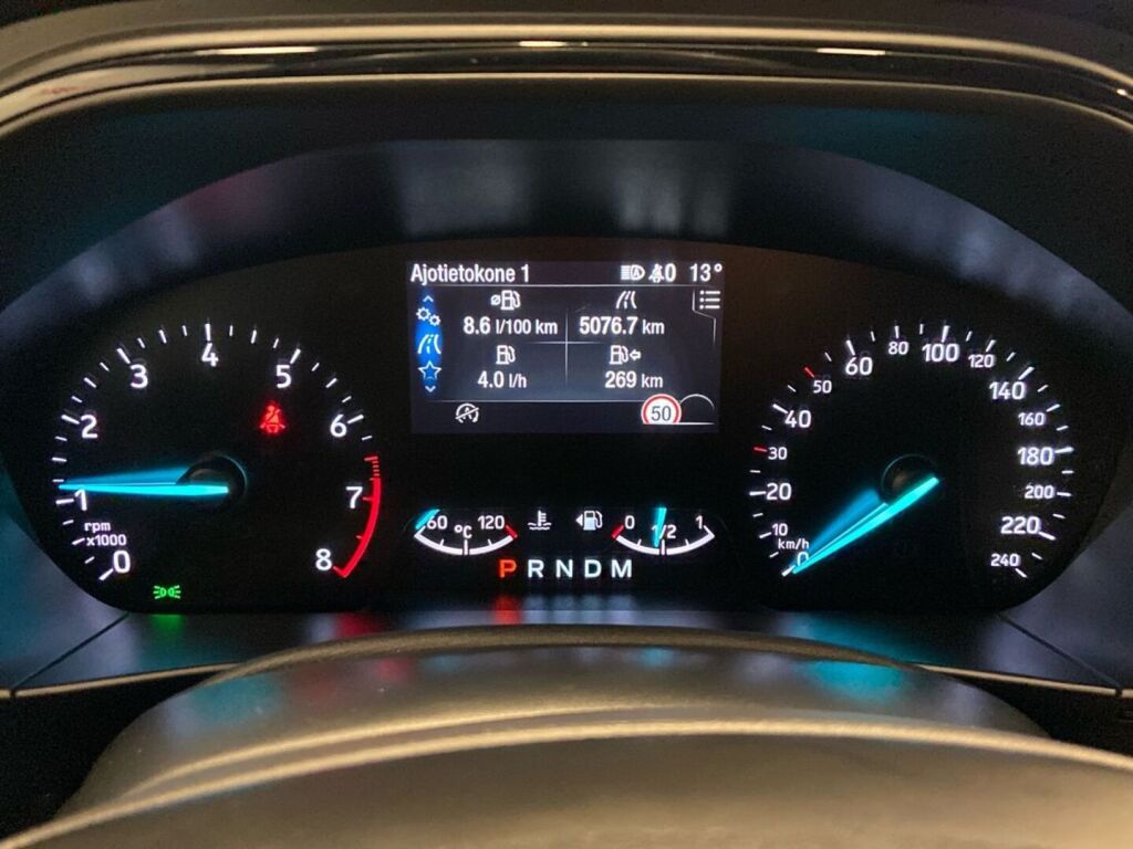 Ford Focus 2020 Musta